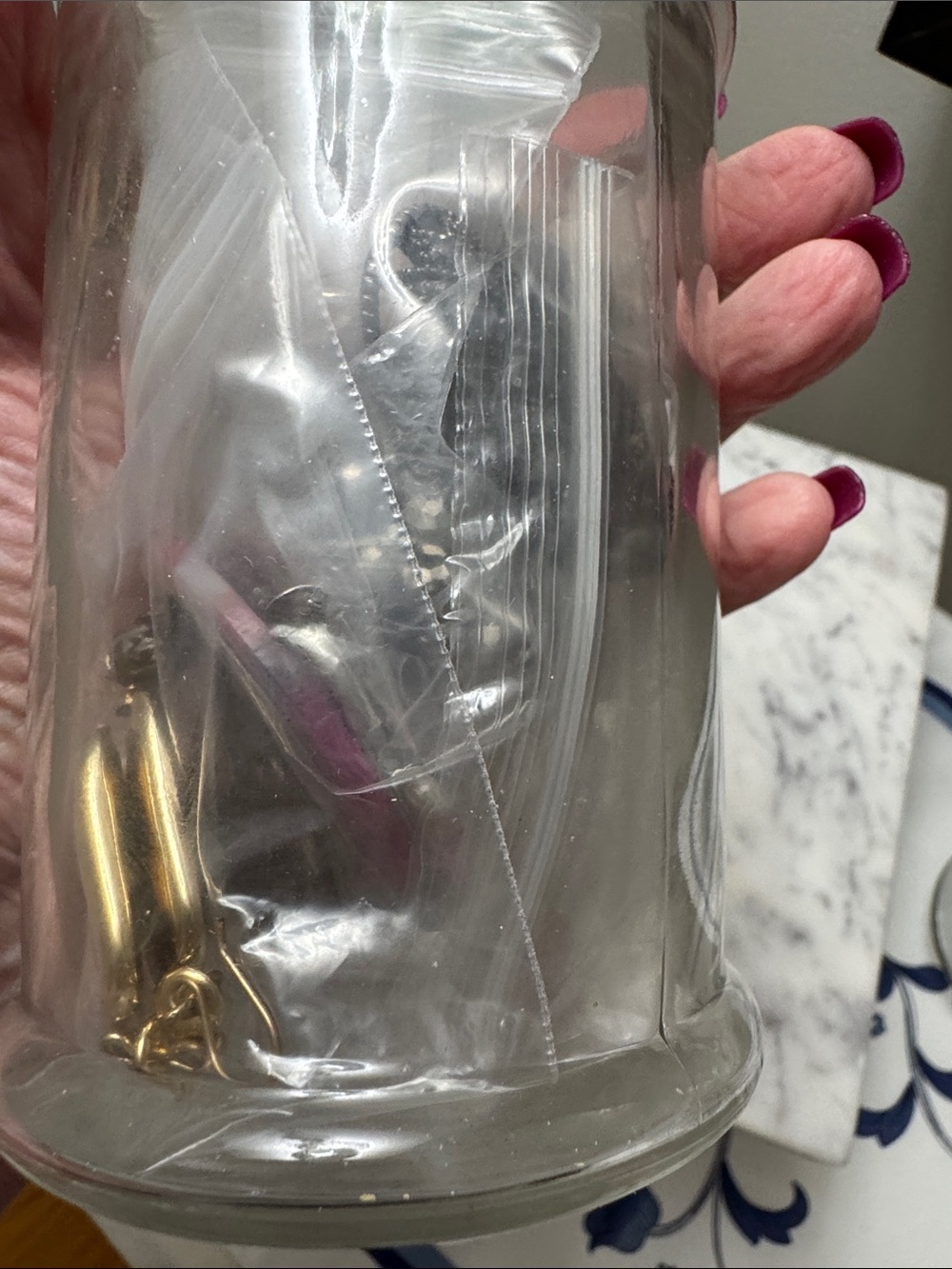 Earrings and rings assorted Clear Glass Apothecary Jar with Lid #1 - 15 pieces - Picture 3 of 5